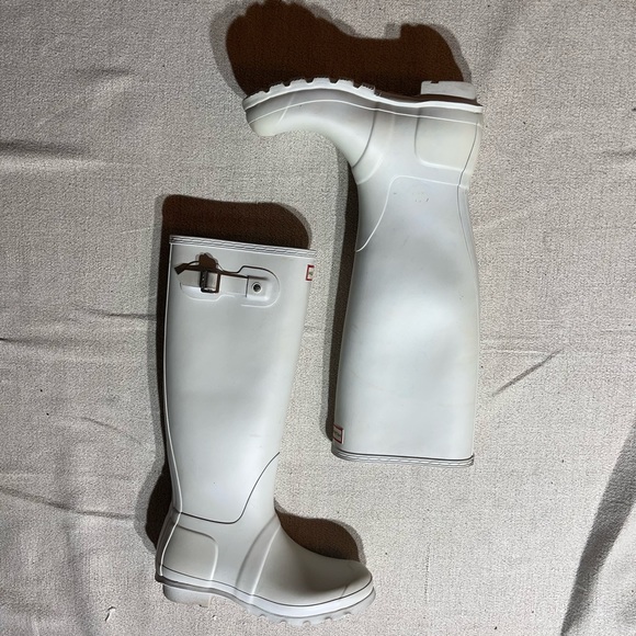 Hunter Tall Original Rain Boots - Picture 3 of 13